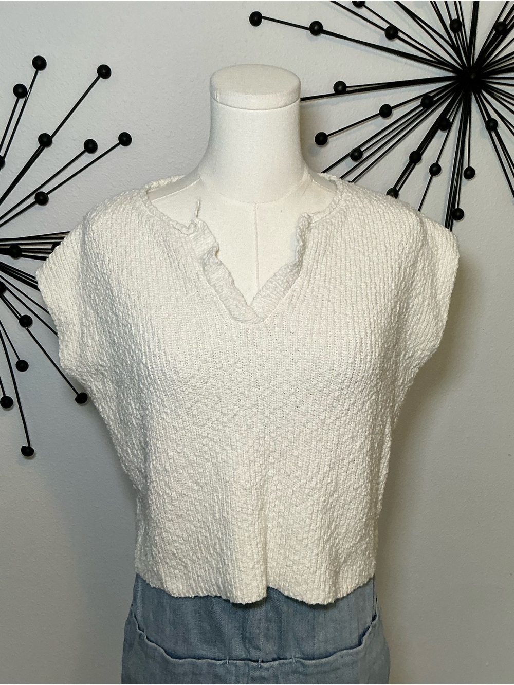 In February Cream Knit Cap Sleeve Sweater Top Size Medium Boho Coastal Chic